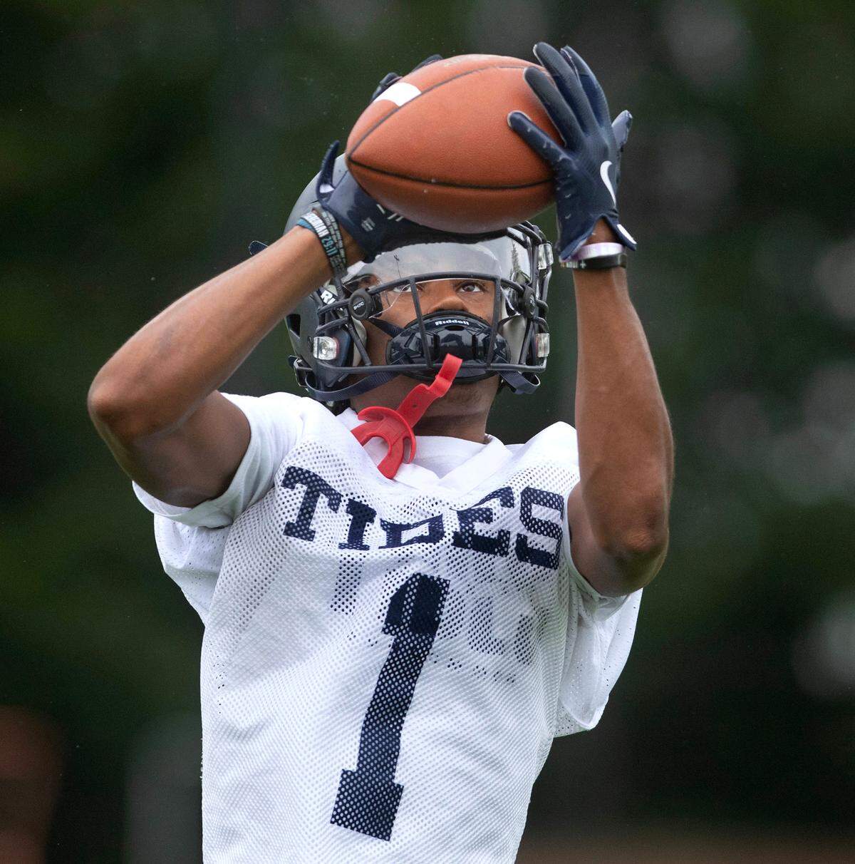 Gig Harbor wide receiver DJ Darling pulls in a pass during preseason football practice at Gig Harbor High School in Gig Harbor, Washington, on Friday, Aug. 23, 2024.