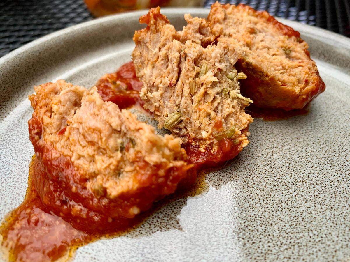 From Courthouse Square in downtown Tacoma, en Rama hits on all cylinders -- from homemade pasta and meatballs to memorable cocktails and dessert.