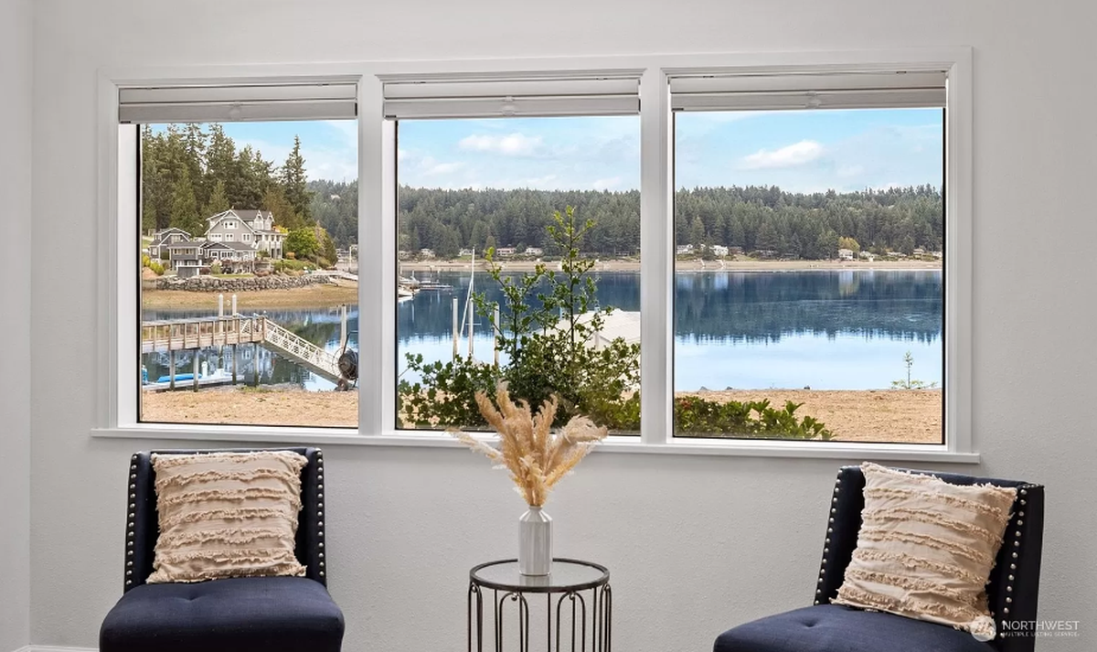 Photo from the Zillow listing for 341 Island Boulevard in Fox Island.