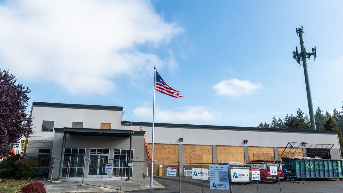 The U.S. Immigration and Customs Enforcement soon will be opening a new office in Lakewood. The building is currently being remodeled for ICE’s investigation division.