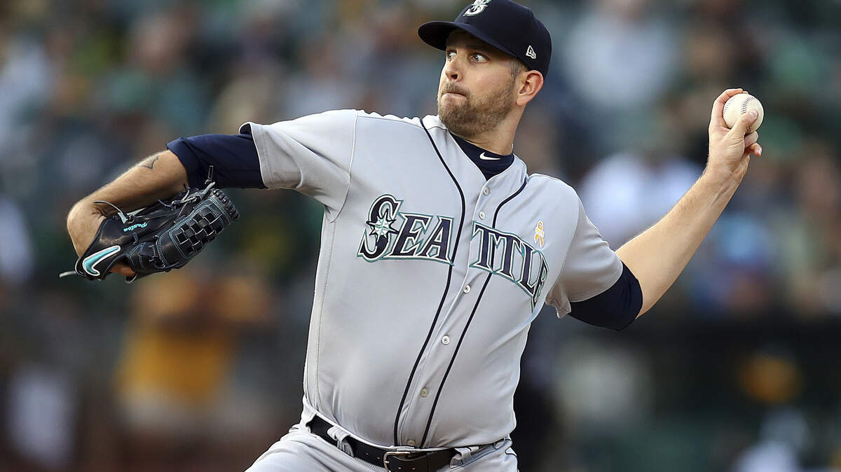 Seattle Mariners pitcher James Paxton works against the Oakland Athletics during the first inning of a baseball game Saturday, Sept. 1, 2018, in Oakland, Calif. (AP Photo/Ben Margot)