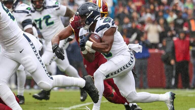 New setback for Seahawks’ Jadarian Price; Love OK; Zach Charbonnet ‘fantastic’