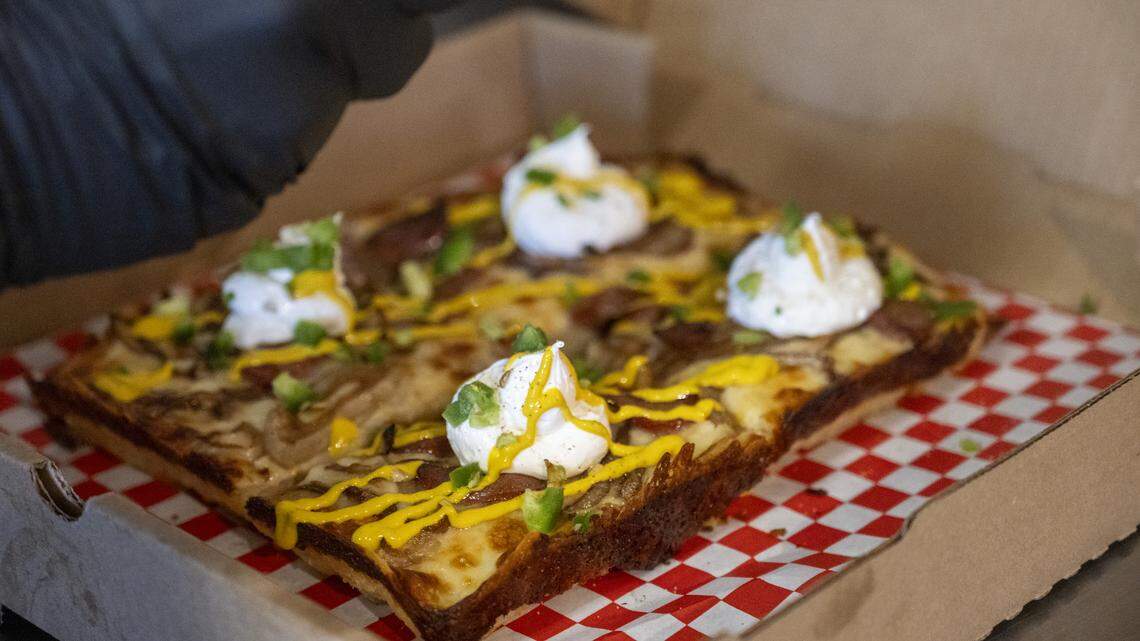 Why this family-friendly pizza parlor with a patio is exactly what Tacoma needed