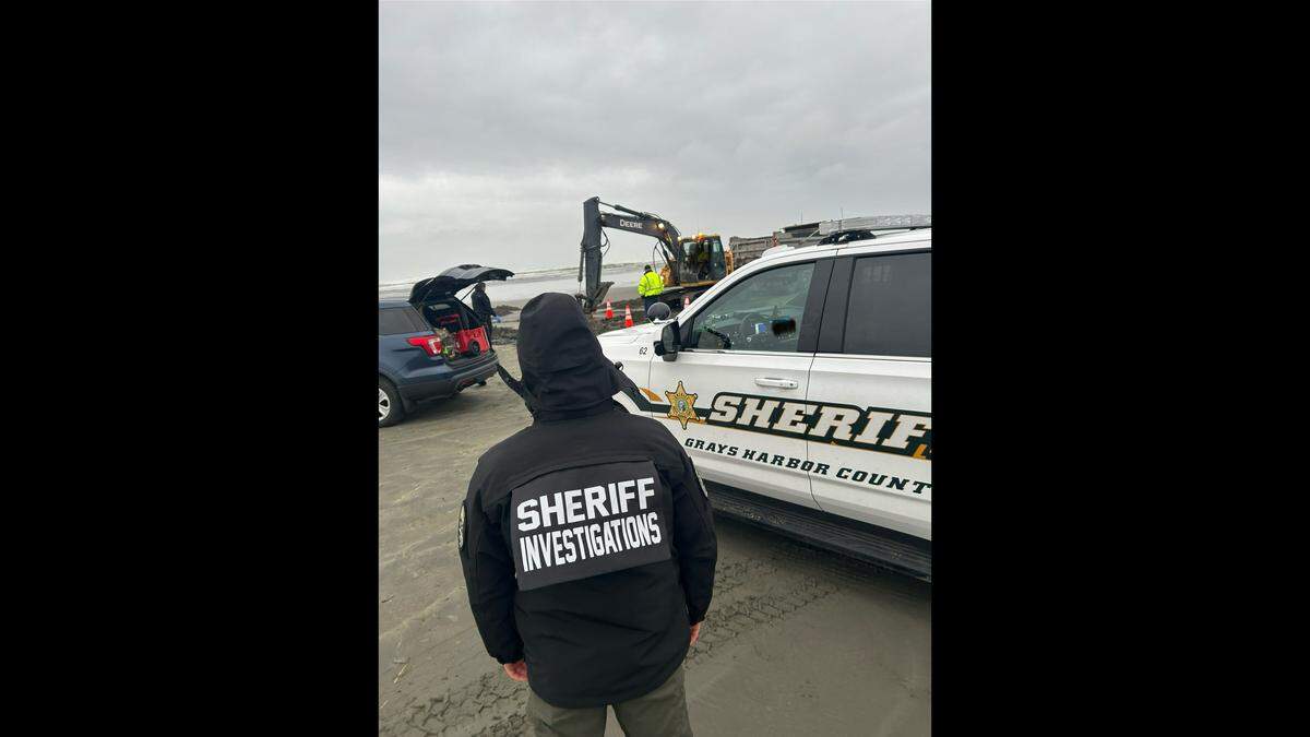 Investigators with the Grays Harbor Sheriff’s Office are investigating after human remains found Oct. 22, 2025 on a beach just outside Ocean Shores were identified as Annie Michelle Fears, 51, of Tacoma.