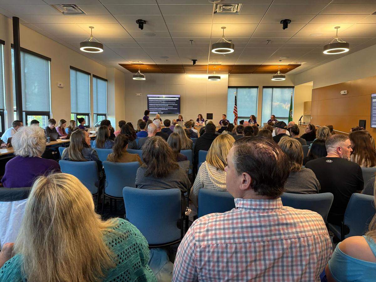 Many parents attended Tuesday’s Peninsula School District Board of Directors meeting. Minter Creek Elementary PTA members spoke during public comment about upcoming principal and assistant principal reassignments across the district.