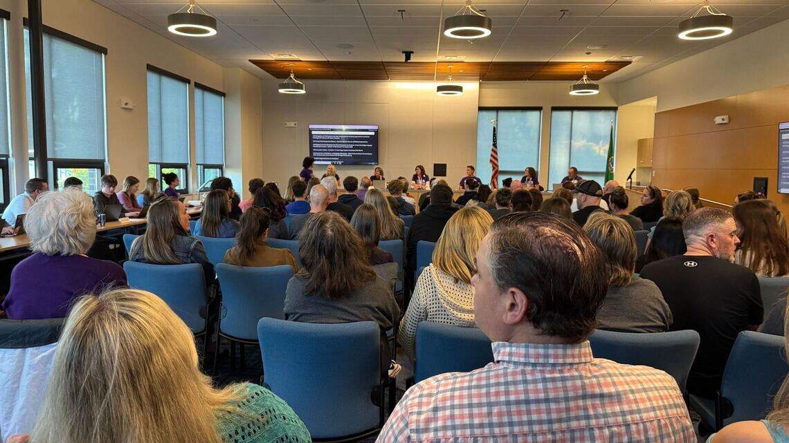Pierce County school district suspends its controversial free speech policy