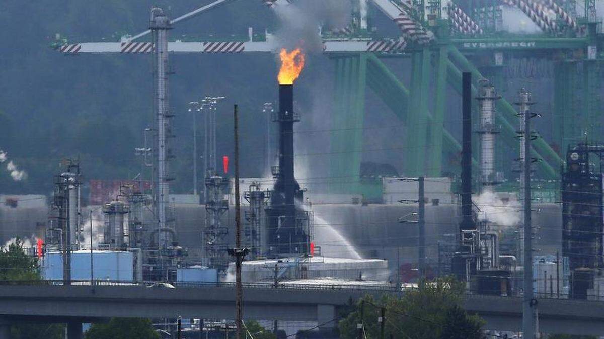 Oil Refinery Fire