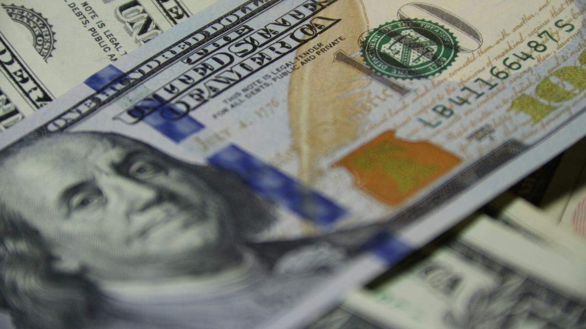 A Missouri woman won a huge lottery prize when she stopped for gas.