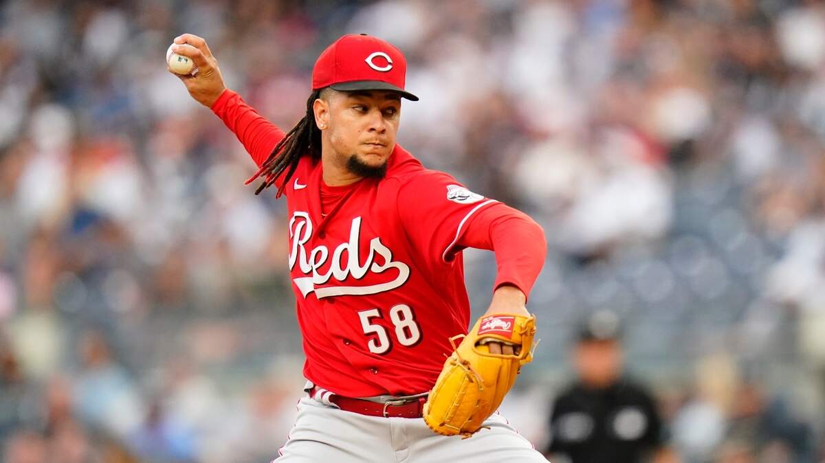 Cincinnati Reds’ Luis Castillo pitches during the first inning of a baseball game against the New York Yankees Thursday, July 14, 2022, in New York. (AP Photo/Frank Franklin II)