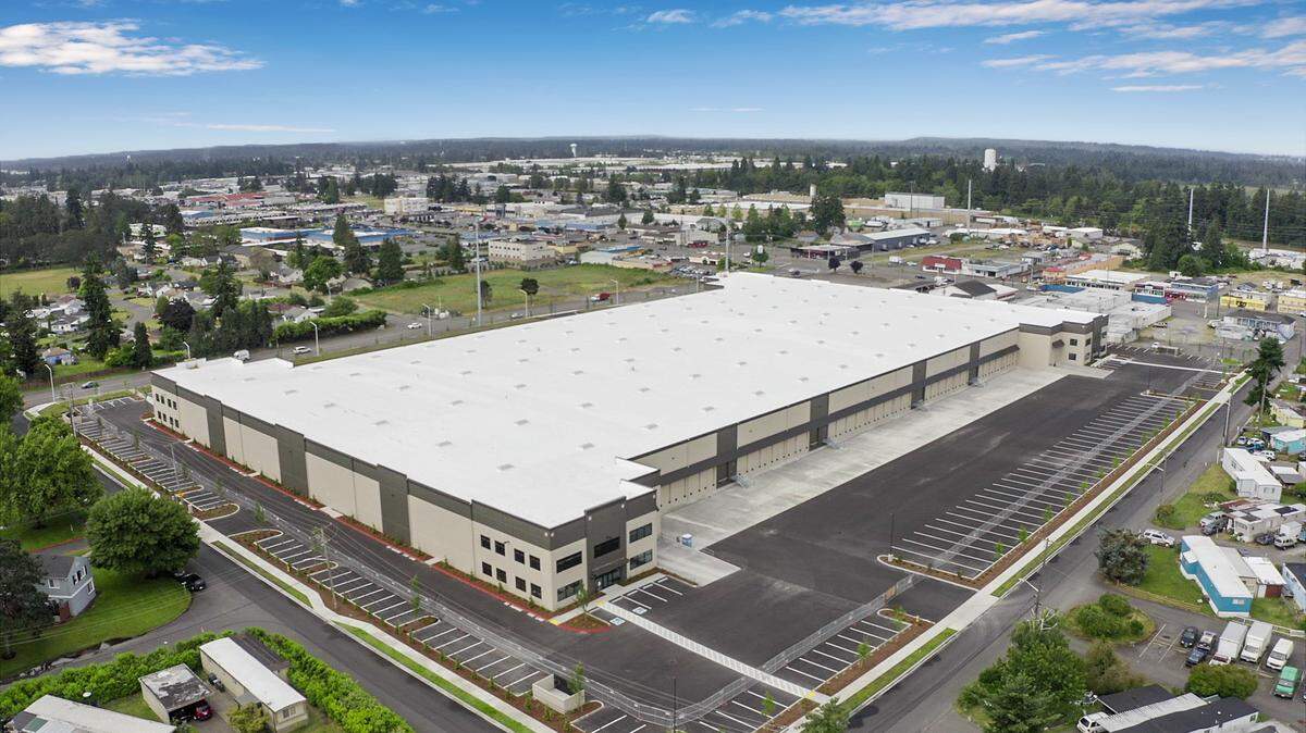 The Starlite Distribution Center, seen in this aerial from 2020, is at 3451 84th St. S. in Lakewood. It was sold in 2020 for $39.5 million.