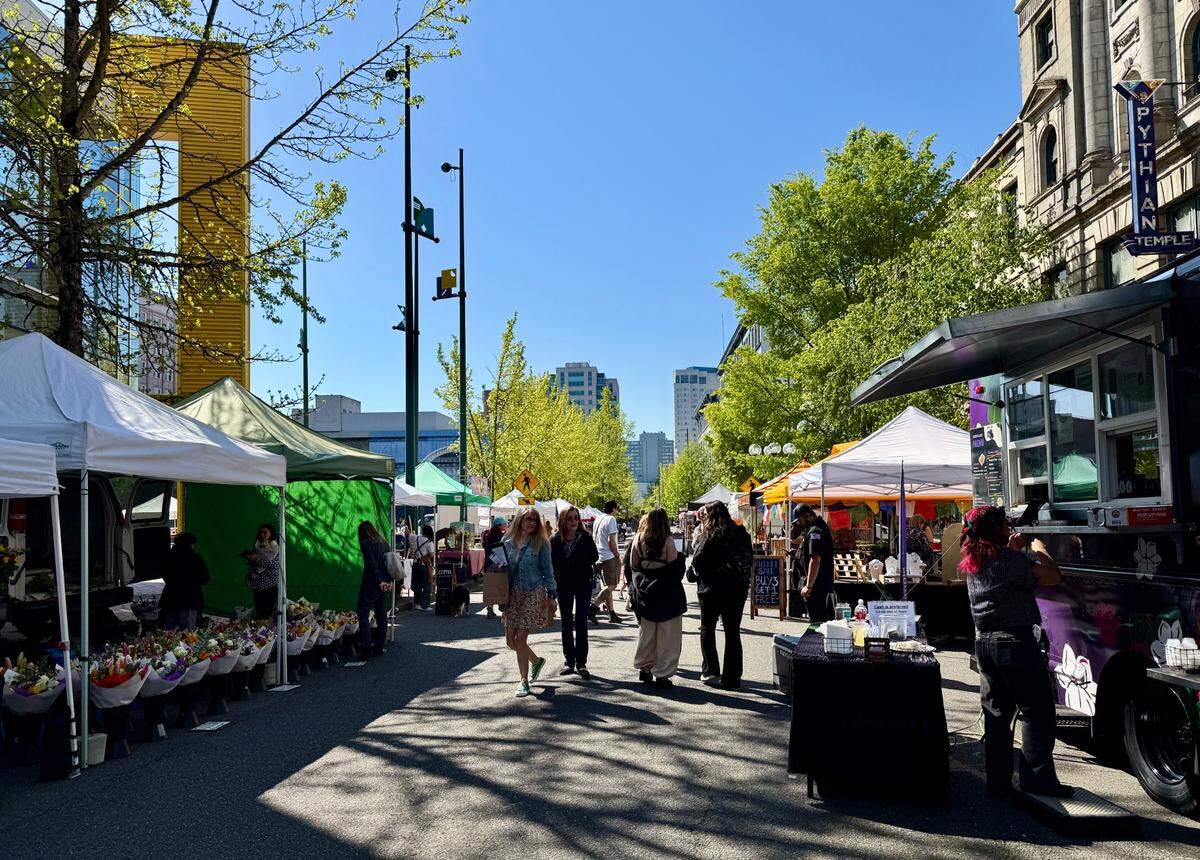 Tacoma Farmers Market runs every Thursday, April-October, on Broadway between 9th and 11th downtown. Lunch crowds start filing in after 11 a.m. on a sunny May 1.