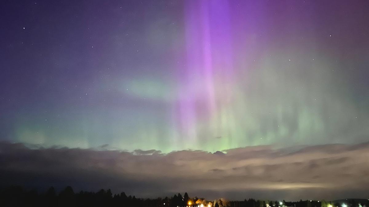 The aurora borealis was visible across Washington skies March 23 and March 24 because of a geomagnetic storm, officials said.