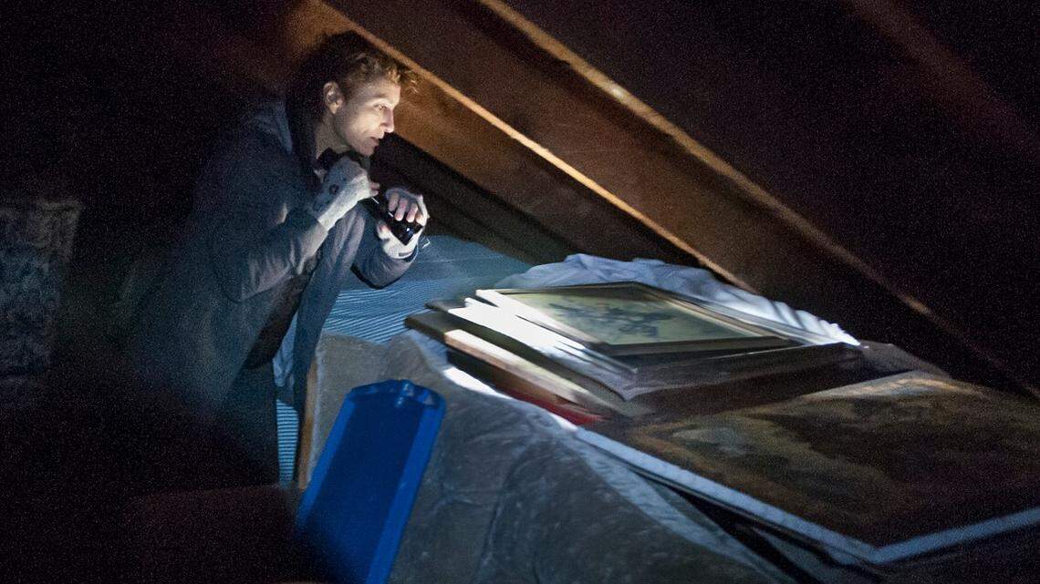 Acclaimed WA artist’s work was gone forever until a ‘treasure trove’ was found in old garage