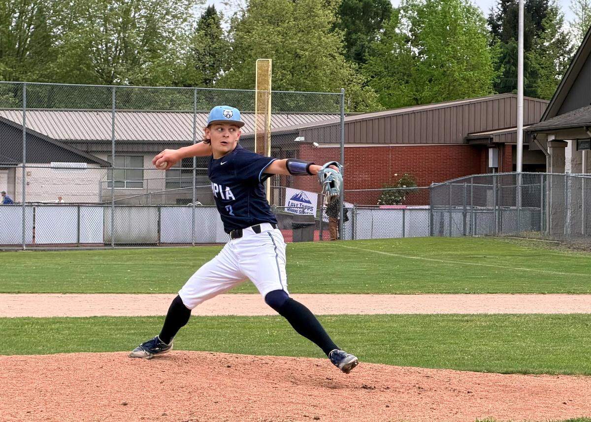 Olympia pitcher Landyn Keister delivers a pitch to Sumner in the 4A SPSL baseball championship game at Sumner High School on May 6, 2026, in Sumner, Wash. Keister’s complete-game shutout lifted the Bears to a 1-0 win.