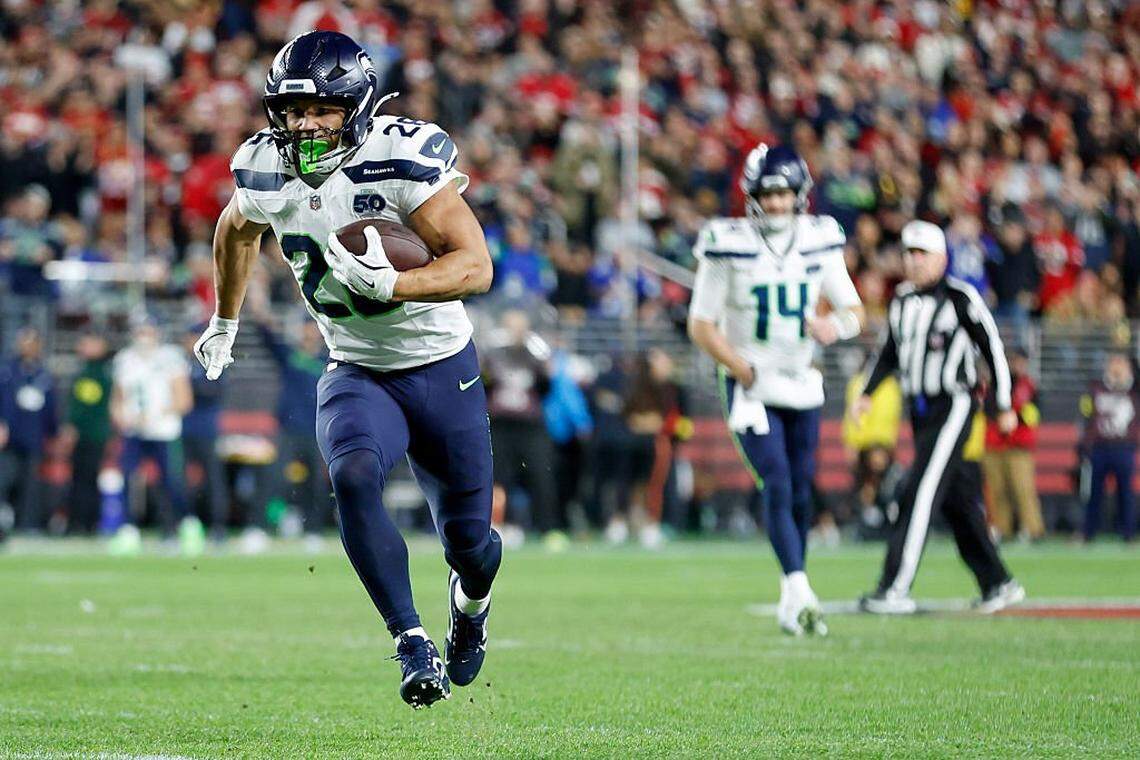 SANTA CLARA, CALIFORNIA - JANUARY 03: Zach Charbonnet #26 of the Seattle Seahawks rushes for a 27-yard touchdown during the first quarter of a game against the San Francisco 49ers at Levi's Stadium on January 03, 2026 in Santa Clara, California. (Photo by Lachlan Cunningham/Getty Images)