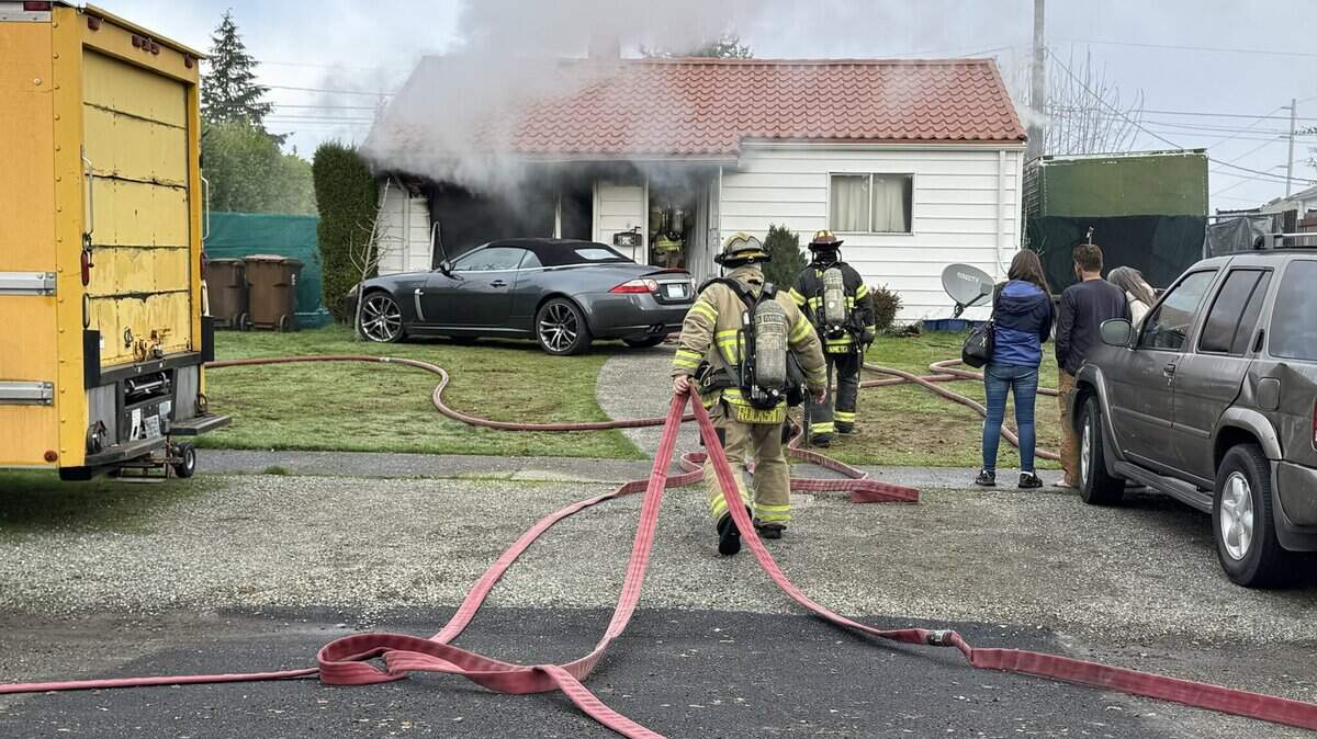 The Tacoma Fire Department and Tacoma Police Department are investigating a Saturday morning house fire  as a possible arson case.