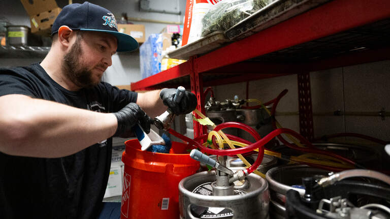 That skunky draft beer at the bar? Don’t blame the brewery. It could be dirty taps