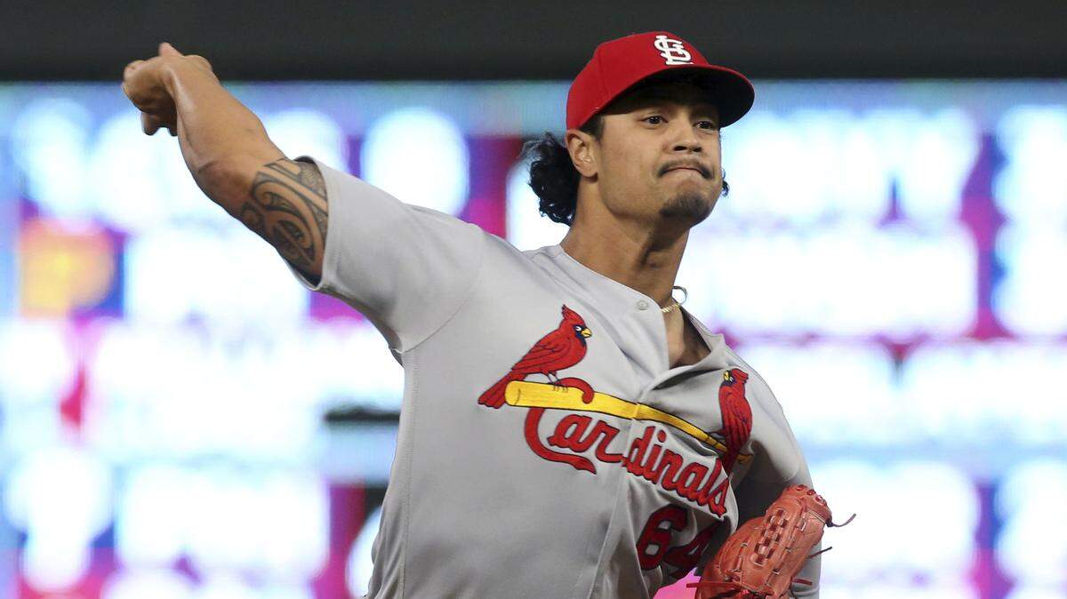 St. Louis Cardinals’ pitcher Sam Tuivailala throws against the Minnesota Twins in the first inning of a baseball game Tuesday, May 15, 2018, in Minneapolis. (AP Photo/Jim Mone)