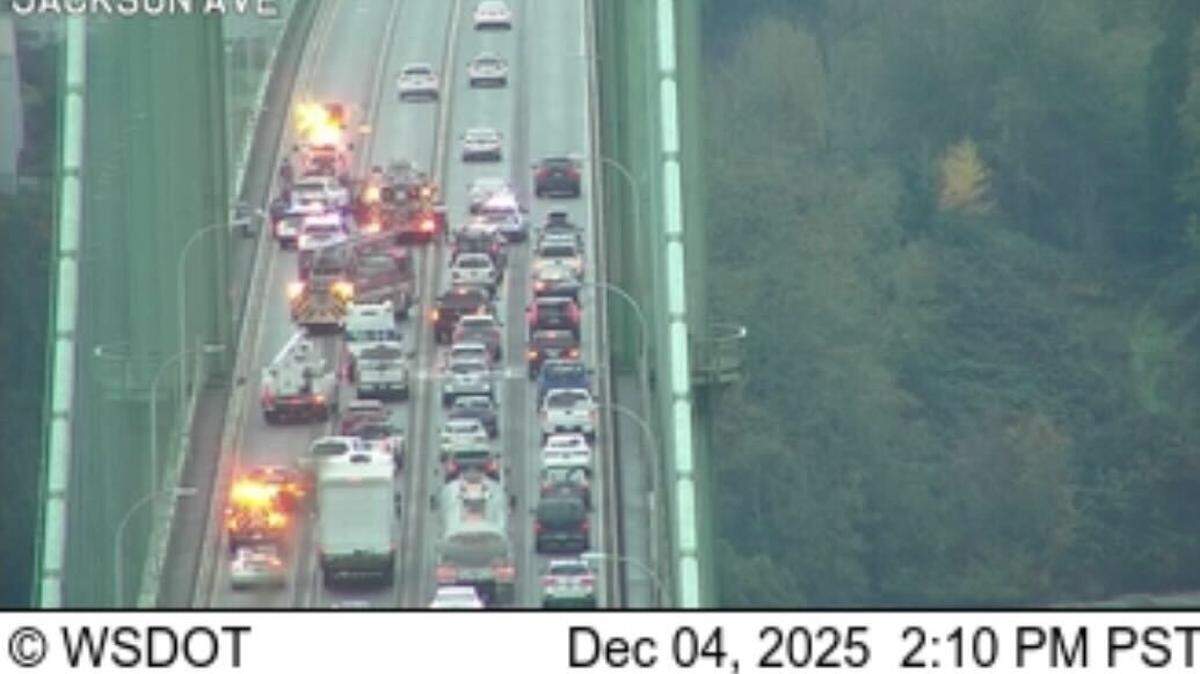 A crash on the Tacoma Narrows Bridge has the HOV lane and the left lane blocked on Dec. 4, 2025.