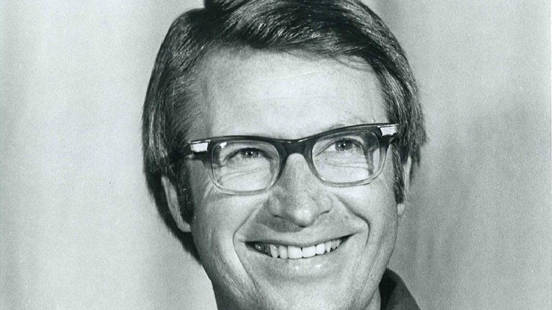 Tacoma native Earl Anthony one of bowling’s all-time greats. Now he has a biography