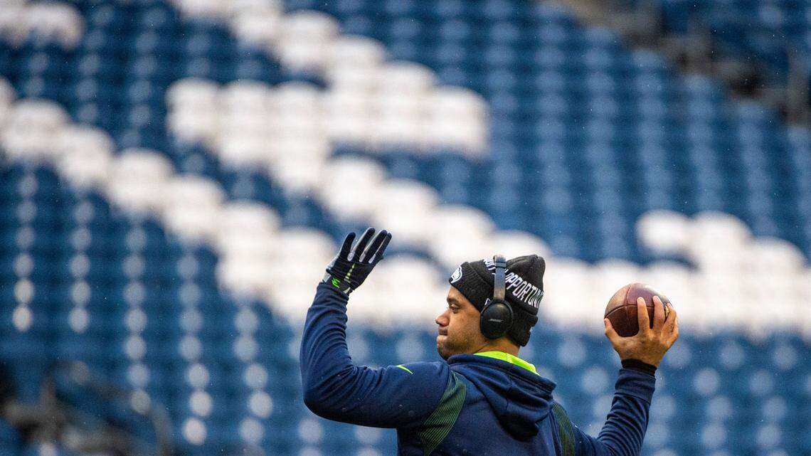 By adding Russell Wilson, Broncos would bring in proven Super Bowl-winning quarterback