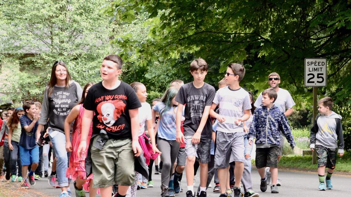 Families, friends celebrate teacher’s memory with annual fun run