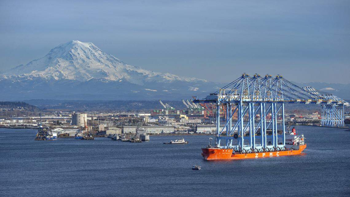 Readers: Tell us your favorite spot to see Mount Rainier from Tacoma