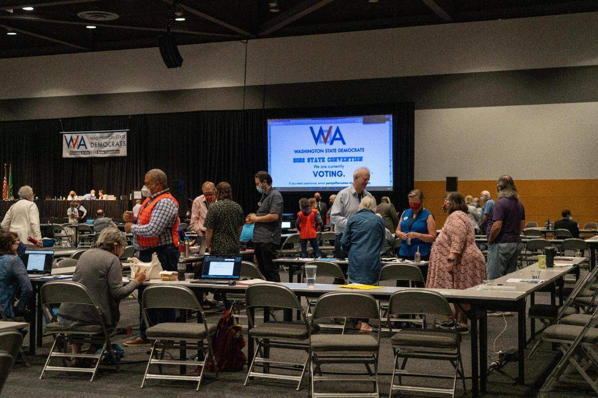 Delegates gathered Saturday in Tacoma to attend the 2022 Washington State Democratic Convention being held in person for the first time in four years. Due to the overturning of Roe v. Wade, many of the speakers centered their speeches on this topic and the importance of Democrats’ voter turnout for the midterms.