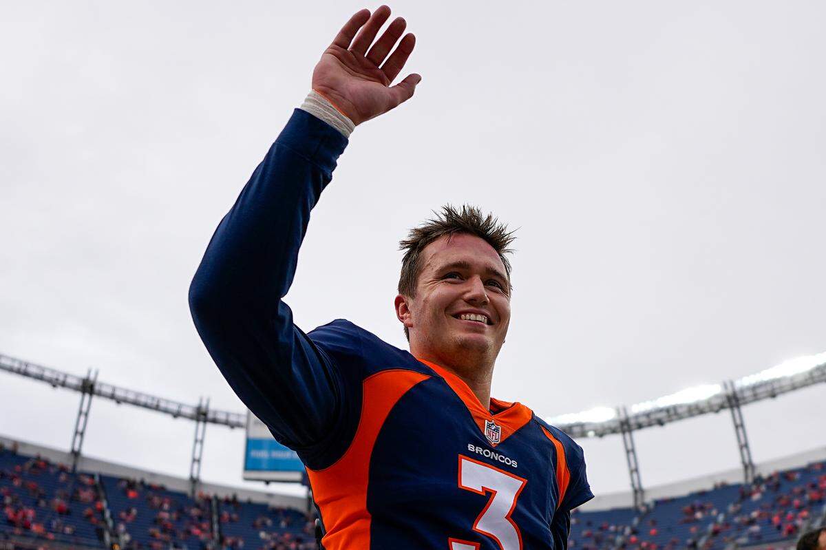 Denver Broncos quarterback Drew Lock (3) waves during an NFL football game against the Kansas City Chiefs Saturday, Jan. 8, 2022, in Denver. (AP Photo/Jack Dempsey)