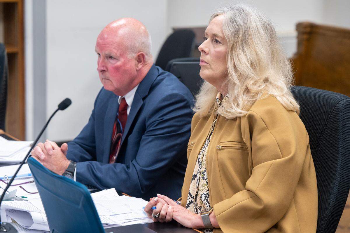 Joan Mell, right, looks toward the judge during a hearing for a civil case where Pierce County Prosecuting Attorney Mary Robnett is seeking to bar Mell from acting as Pierce County Sheriff Keith Swank’s attorney on Monday, June 16, 2025, at the King County Courthouse in Seattle, Wash.