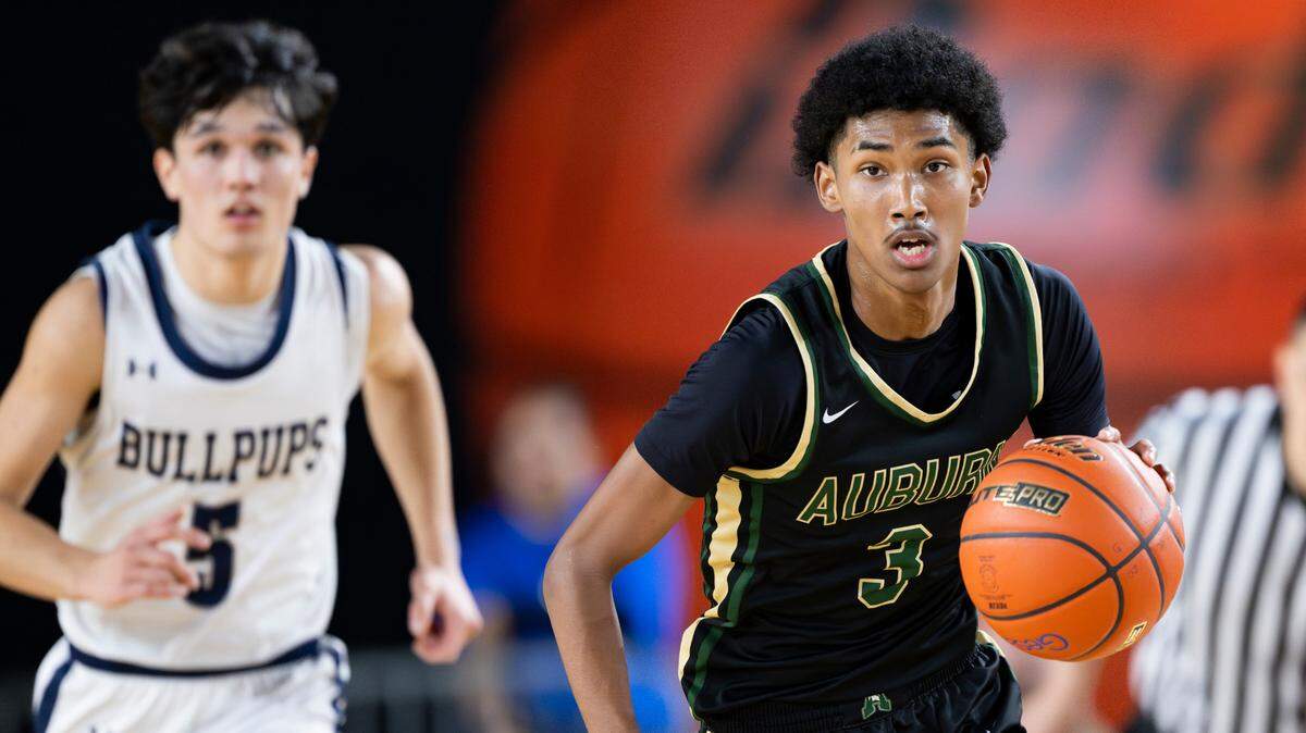 Auburn’s Daniel Johnson (3) dribbles down court against Gonzaga Prep during the second half of a Class 4A state basketball tournament quarterfinal game at the Tacoma Dome on Thursday, March 6, 2025, in Tacoma.