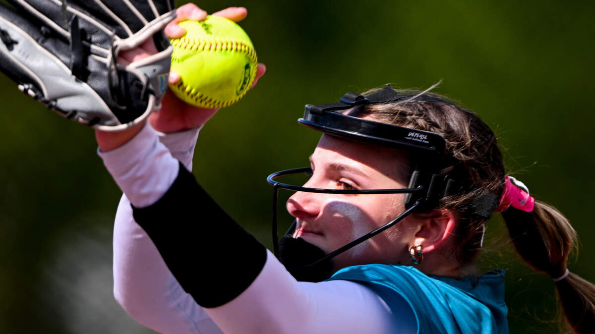 Auburn Riverside’s Danica Butler (22) pitches against Prairie during the 3A District Championship game at the Regional Athletic Complex, on Saturday, May 18, 2024, in Olympia, Wash.