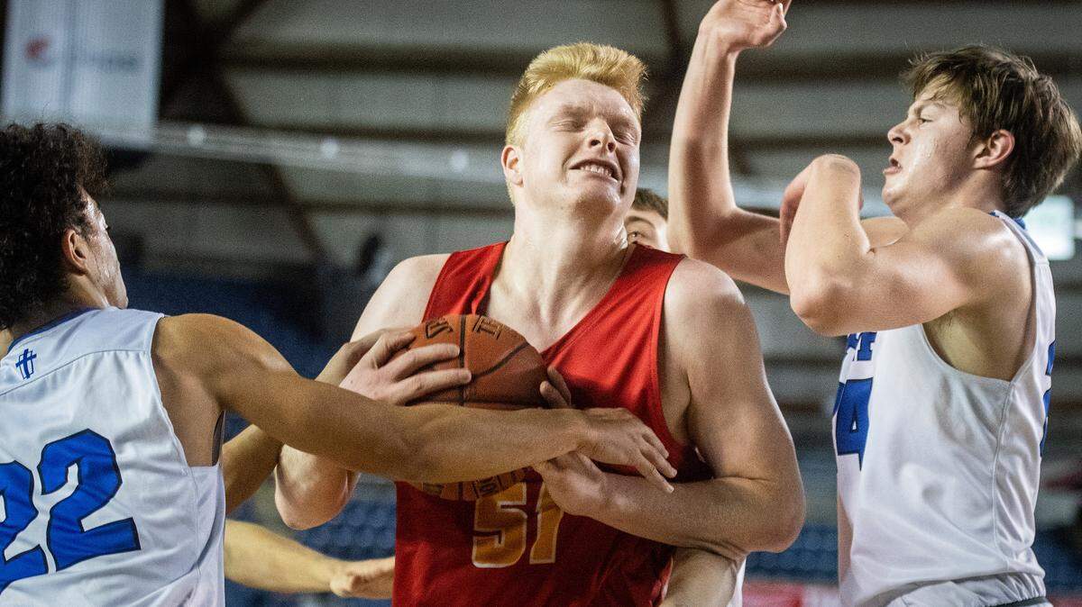 Kamaikin’s Kyson Rose fights to put up a shot during the third quarter. Seattle Prep played Kamiakin in a basketball game at Hardwood Classic at the Tacoma Dome on March 6.