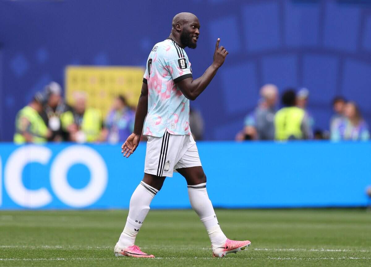 SEATTLE, WASHINGTON - JULY 01: Romelu Lukaku #9 of Belgium reacts after scoring the team's first goal during the FIFA World Cup 2026 Round Of 32 match between Belgium and Senegal at Seattle Stadium on July 01, 2026 in Seattle, Washington. (Photo by Fran Santiago/Getty Images)