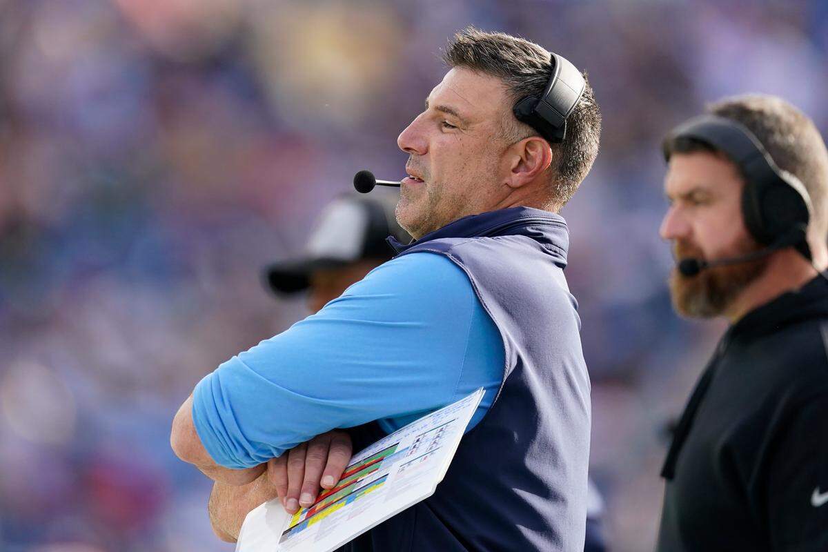 Tennessee Titans head coach Mike Vrabel watches from the sideline during the first half of an NFL football game against the Seattle Seahawks on Sunday, Dec. 24, 2023, in Nashville, Tenn. (AP Photo/George Walker IV)