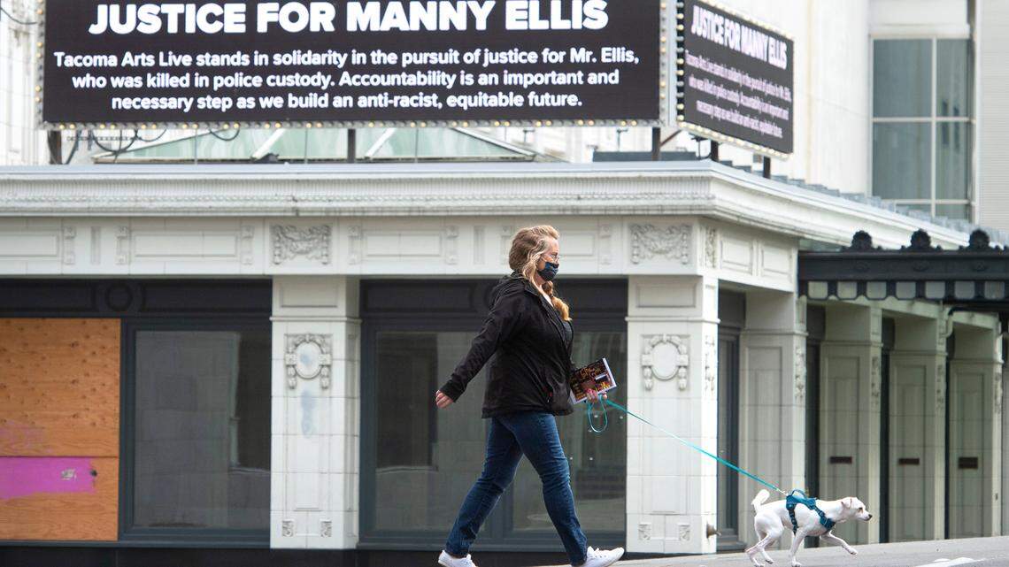 Attorney, family call out Tacoma police, others in death of Manuel Ellis