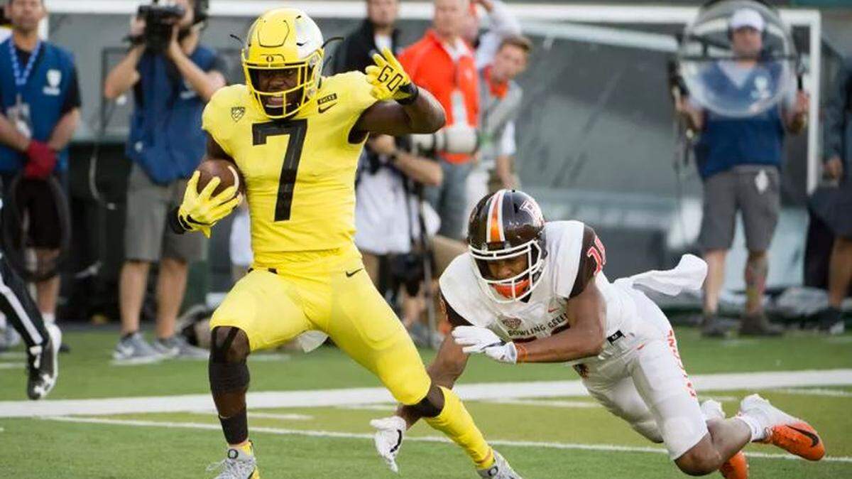 The Seahawks selected safety Ugo Amadi in the fourth round of the NFL draft Saturday knowing he has played nickel defensive back inside against slot receivers often in his time at Oregon.