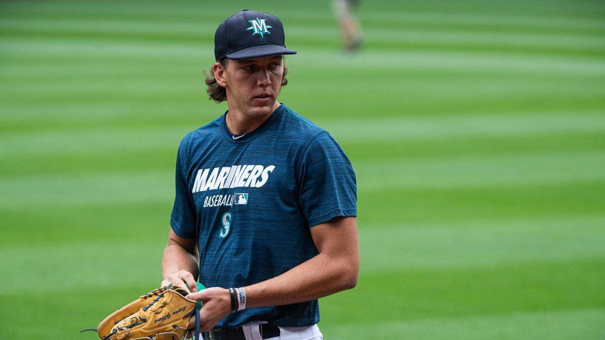 Mariners pitcher Logan Gilbert takes the field during the Seattle Mariners Spring Training at T-Mobile Park in Seattle, Wash., on Friday, July 3, 2020.