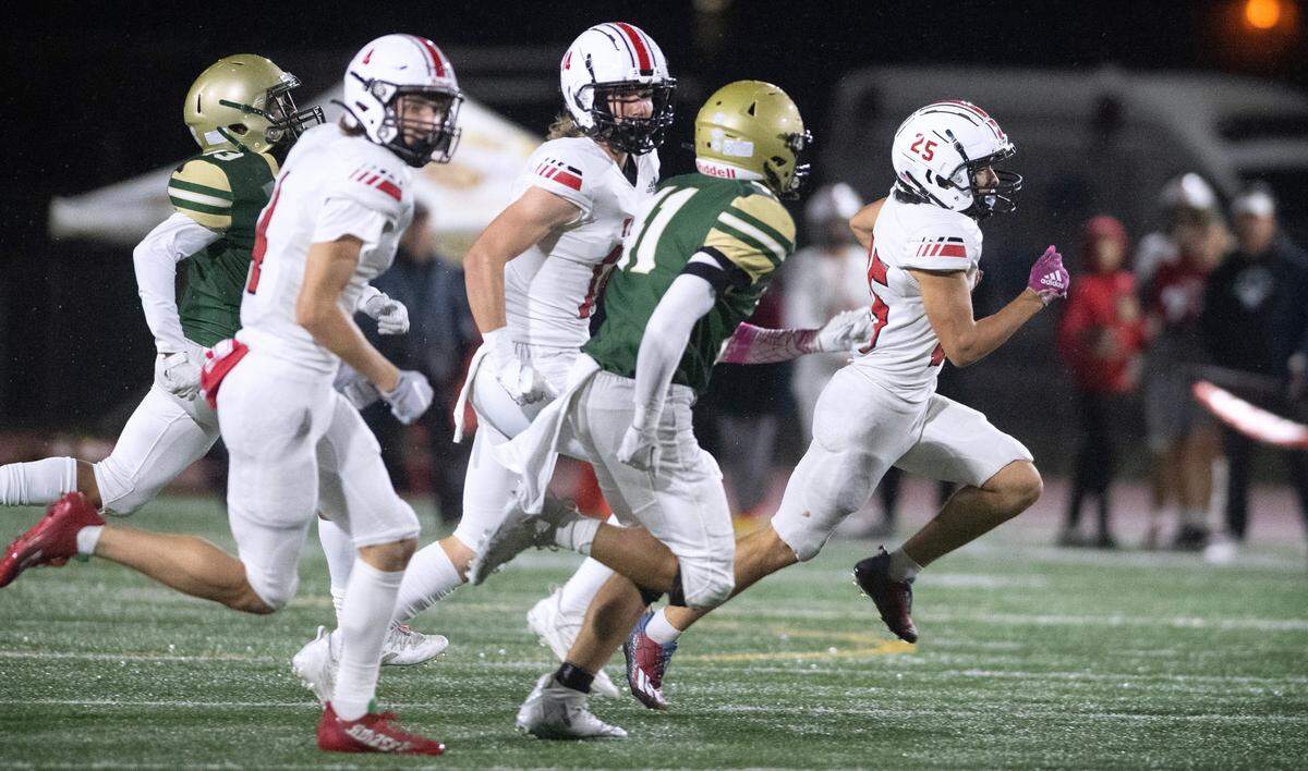 Yelm kick returner Anthony Kiamco breaks loose on the open kickoff for a touchdown return during Friday night’s 3A SSC football game against the Timberline Blazers at South Sound Stadium in Lacey, Washington, on Oct. 13, 2023. Yelm won the game, 54-7.