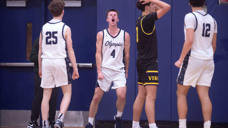 PHOTOS: Olympia tops Puyallup in back-and-forth battle, 62-53