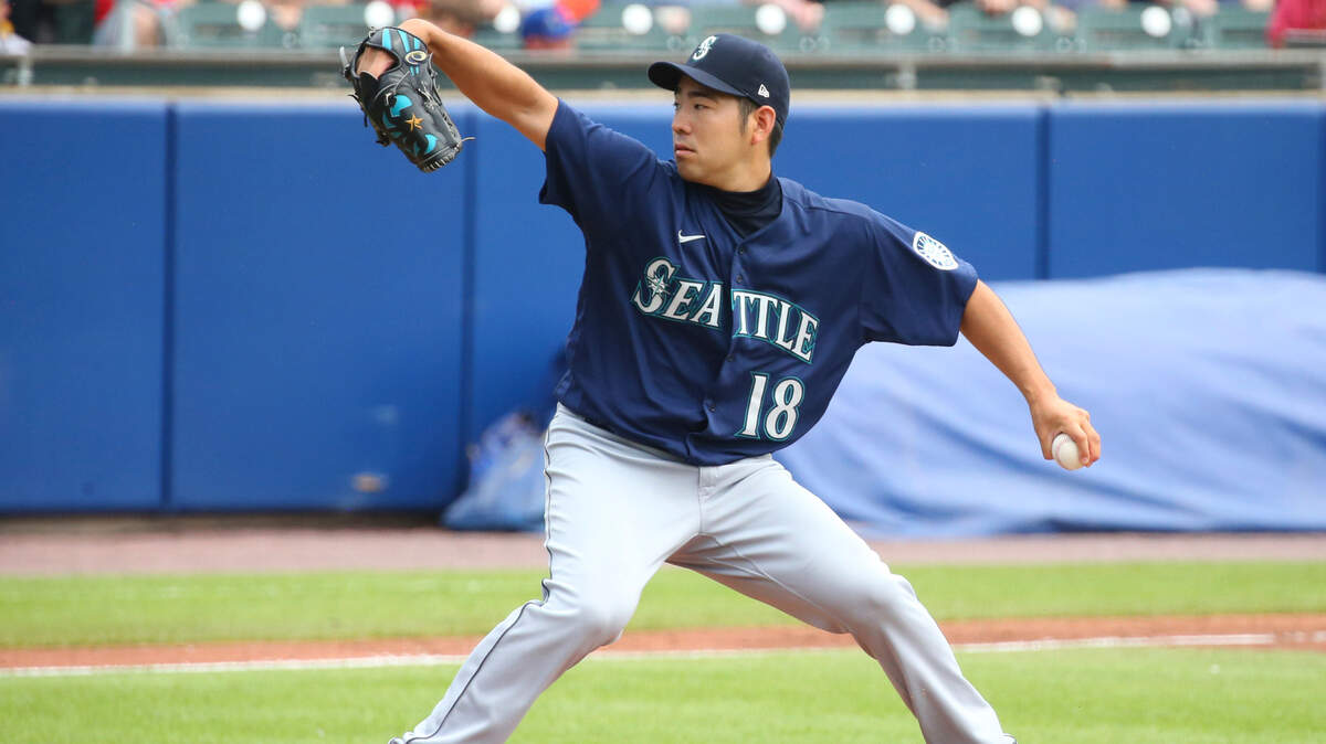 Seattle Mariners starting pitcher Yusei Kikuchi throws to the Toronto Blue Jays during the first inning of a baseball game, Thursday, July 1, 2021, in Buffalo, N.Y. (AP Photo/Jeffrey T. Barnes)