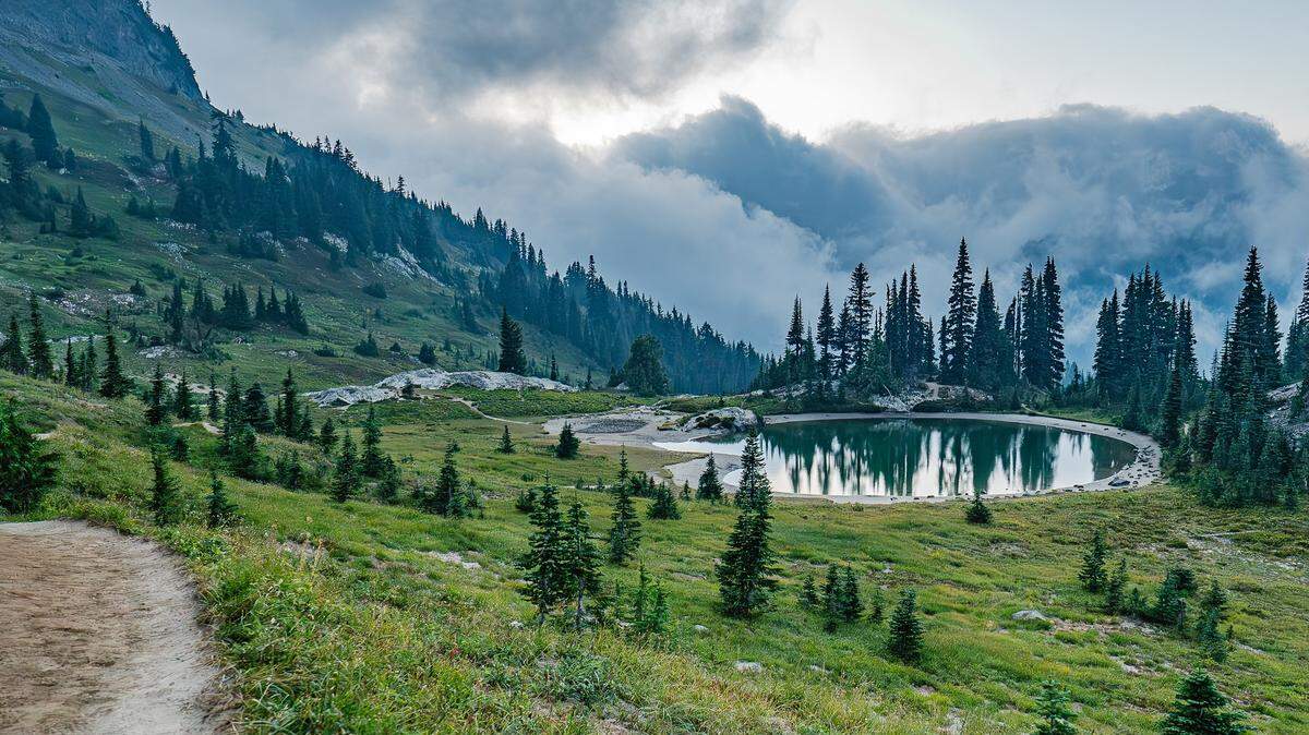 The Pacific Crest Trail in the William O. Douglas Wilderness near Chinook Pass in September 2024. Some people fear proposed federal funding cuts could limit access to some trails in Washington state.