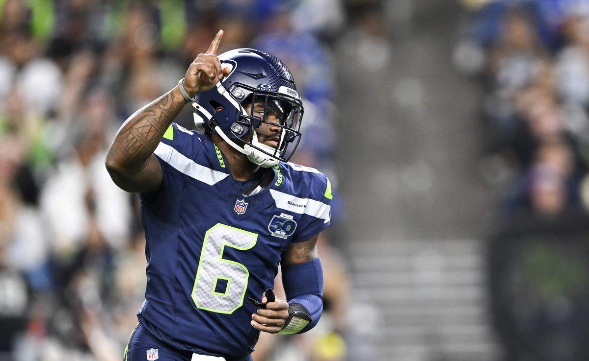 Seattle Seahawks quarterback Jalen Milroe (6) runs off after a play during the third quarter of the game against the Las Vegas Raiders at Lumen Field, on Thursday, Aug. 7, 2025, in Seattle, Wash.