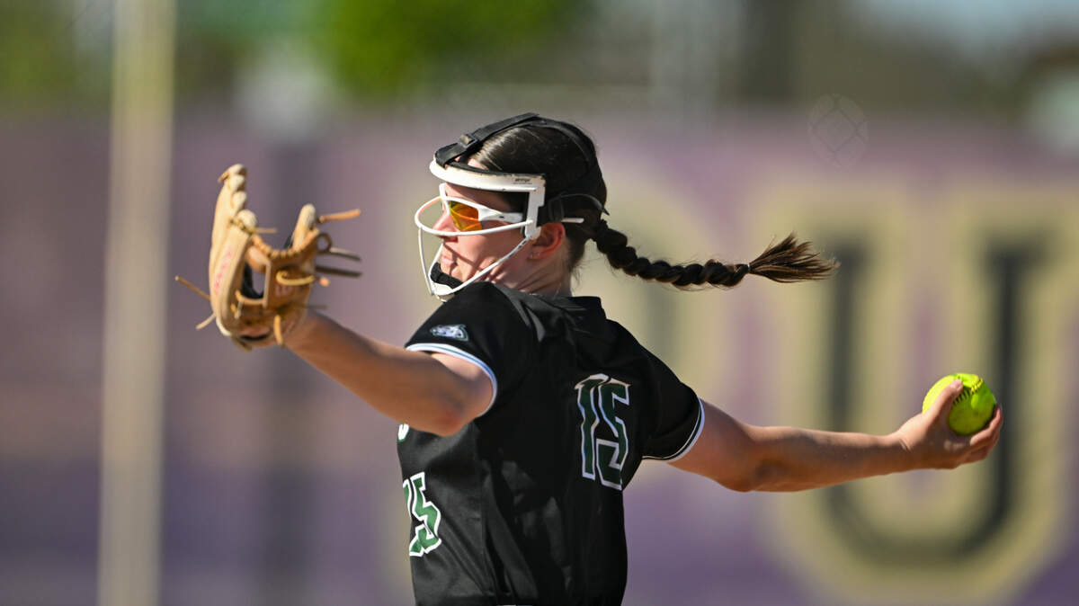 Emerald Ridge’s Alanna Wirtala (15) pitches against Puyallup during the softball game at Puyallup High School, on Friday, April 18, 2025, in Puyallup, Wash.