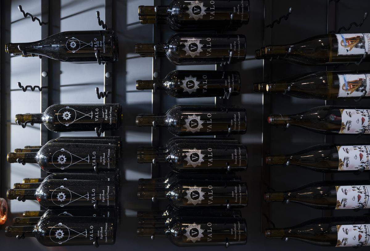 Valo strives to "make Washington wines in traditional old world style without losing the authenticity of our terroir.” Winemaker Matías Kúsulas has received accolades from industry experts.