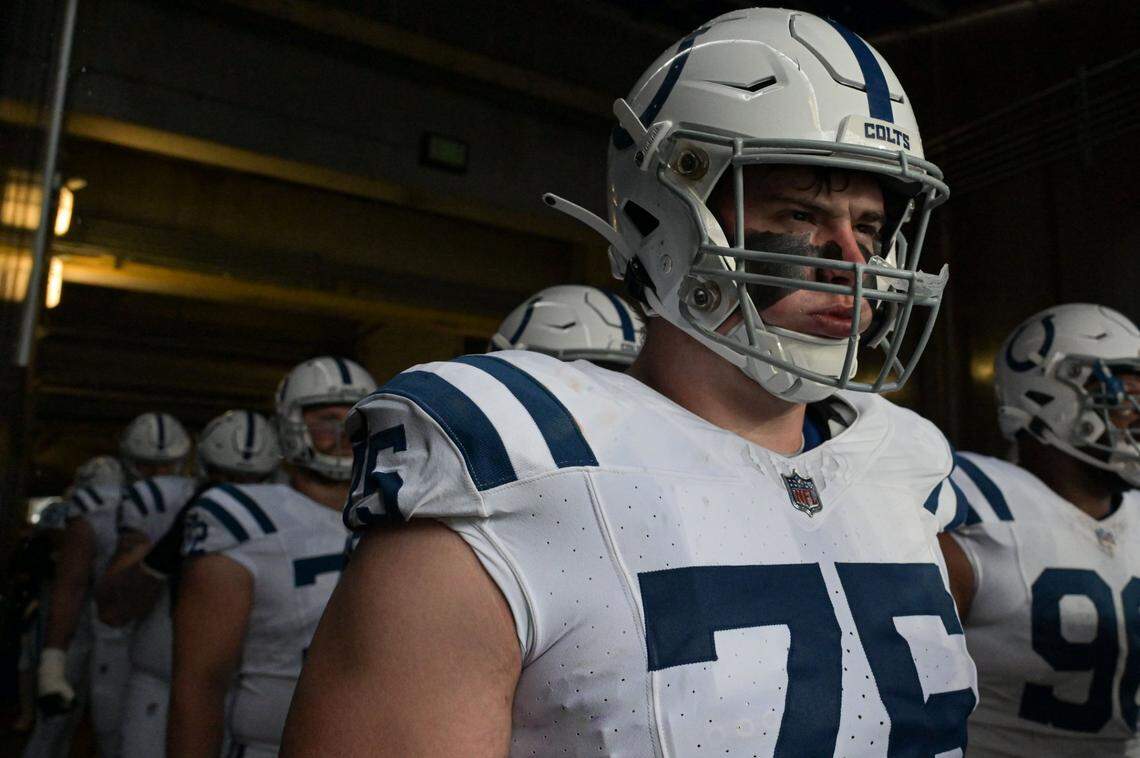 Sep 24, 2023; Baltimore, Maryland, USA; Indianapolis Colts guard Will Fries (75) stands with teammates before the game against the Baltimore Ravens at M&T Bank Stadium. Mandatory Credit: Tommy Gilligan-USA TODAY Sports