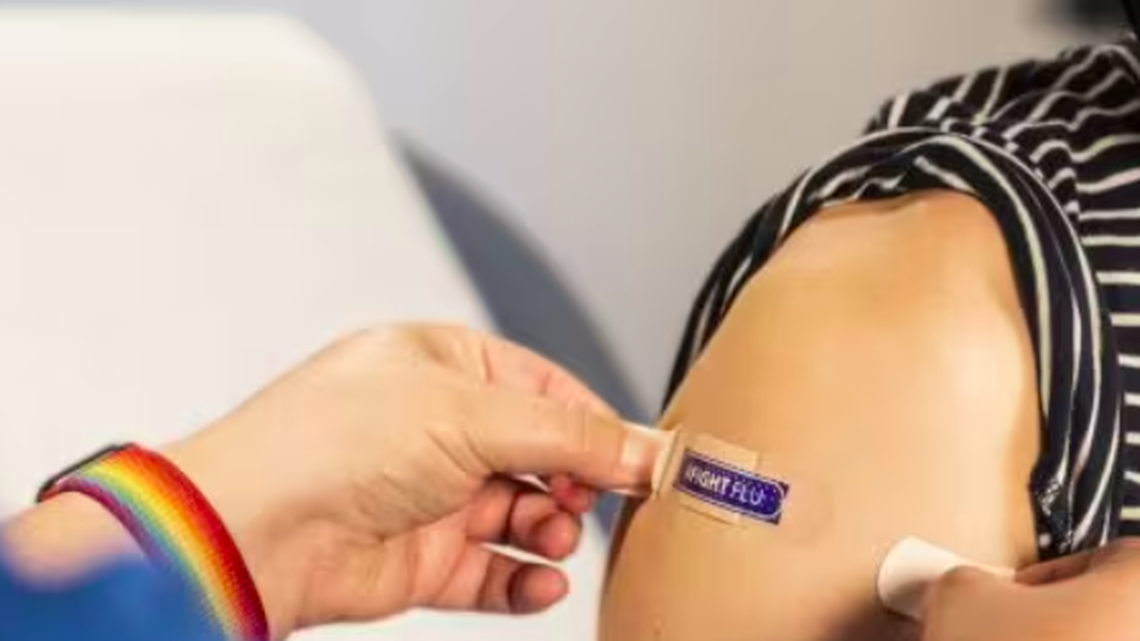 Washington state facing an increase in spread of the new coronavirus variant, flu and RSV