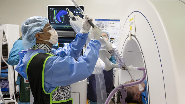 Puyallup hospital’s new robotic technology revolutionizes lung cancer diagnosis