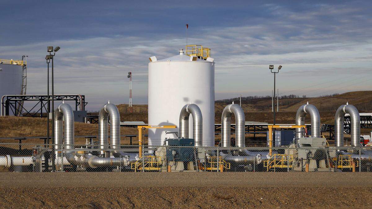 TC Energy’s Keystone pipeline facility in Hardisty, Alberta in 2015. Federal regulators on Oct. 19, 2023, approved the expansion of a natural gas pipeline owned by TC Energy in the Pacific Northwest over the protest of environmental groups and top West Coast officials. The pipeline project, known as GTN Xpress, belongs to TC Energy of Calgary, Canada — the same company behind the now-abandoned Keystone XL crude oil pipeline.