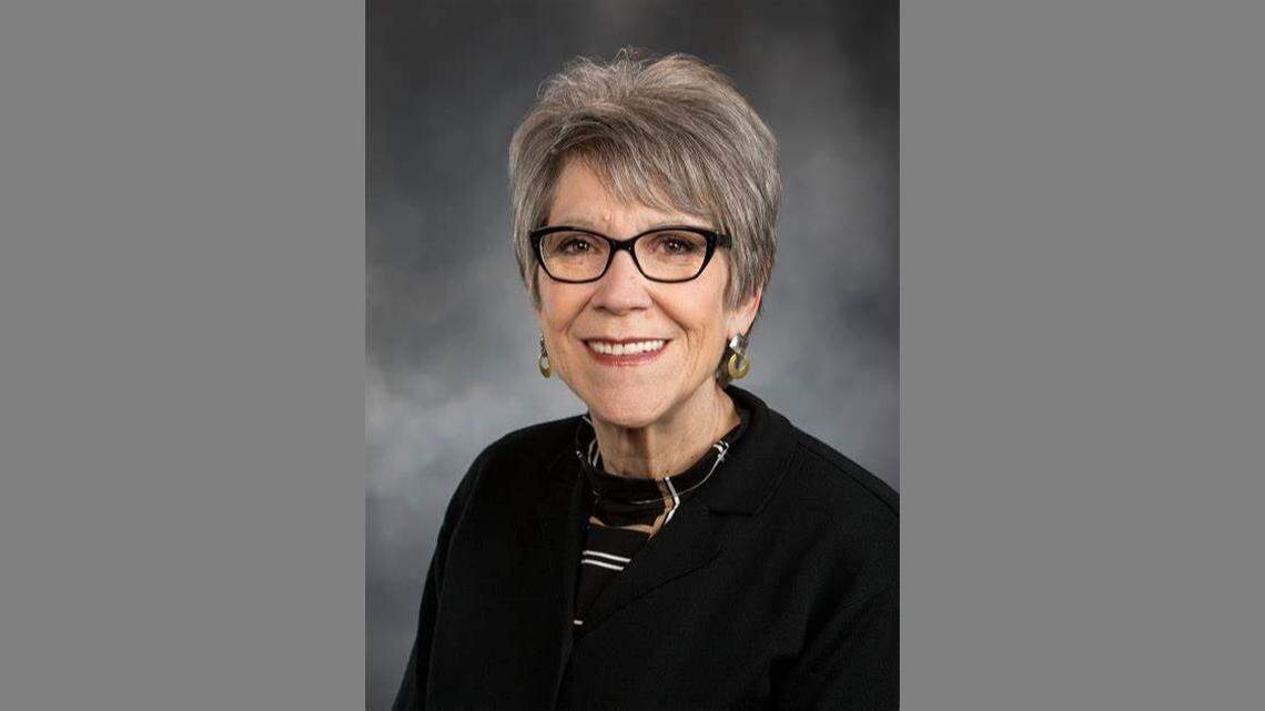 State Sen. Jeannie Darneille to resign her seat for new job.